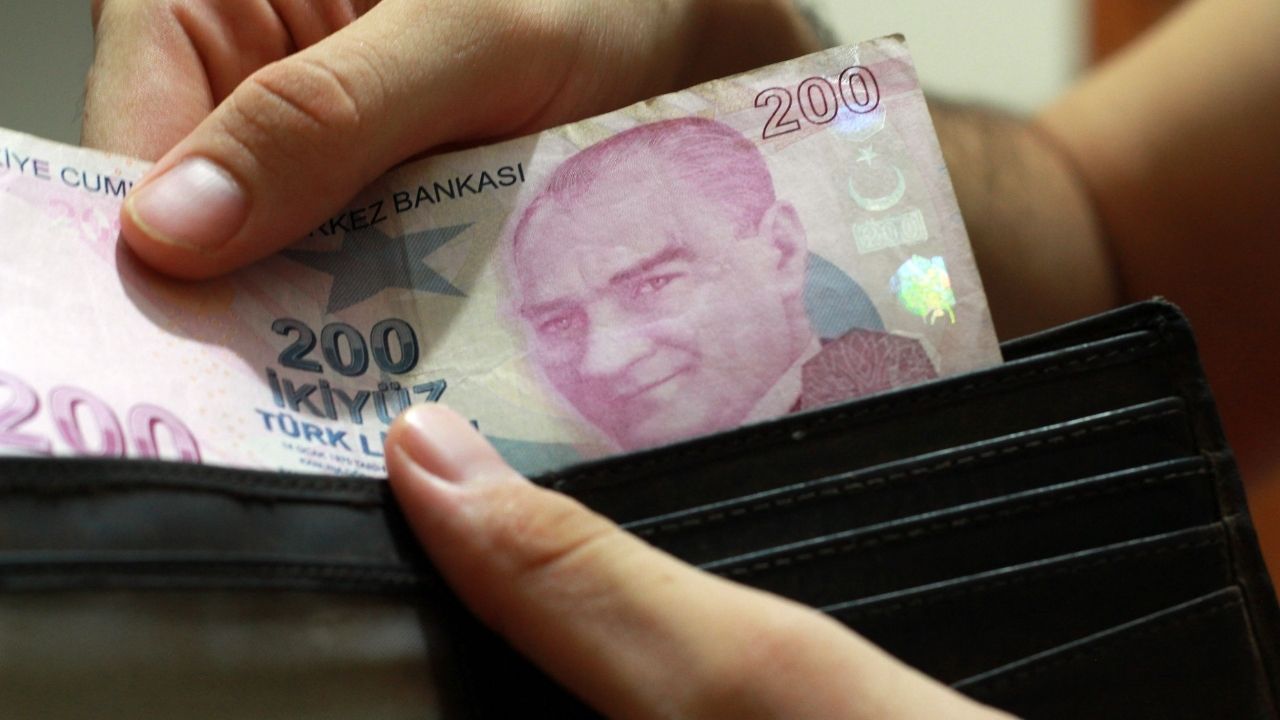 IBAN’a 3.000 TL bugün yatmaya başladı!